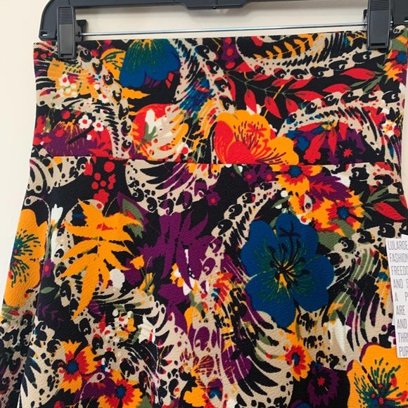 LuLaRoe Azure Skirt Floral Print Small - Picture 3 of 7